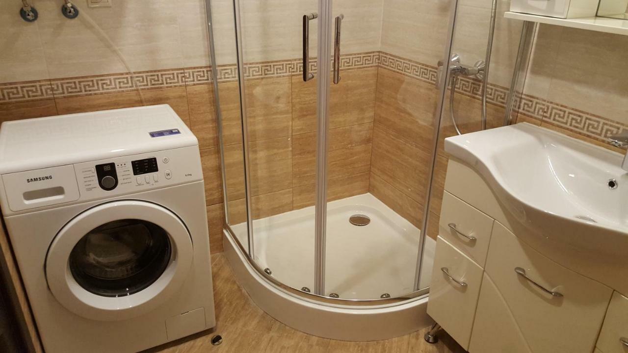 Mimino Apartment Deluxe First Line Батумі Екстер'єр фото